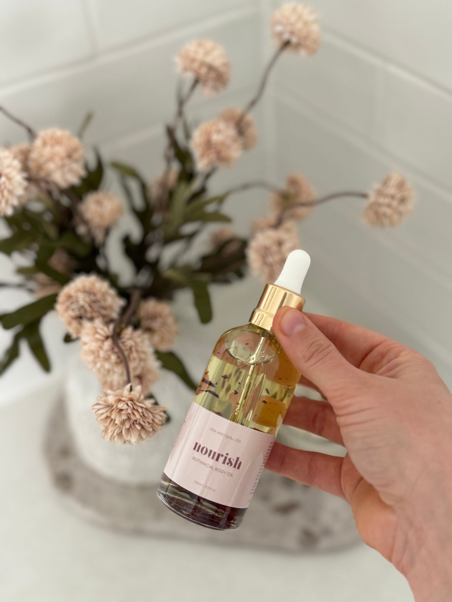 nourishing botanical body oil