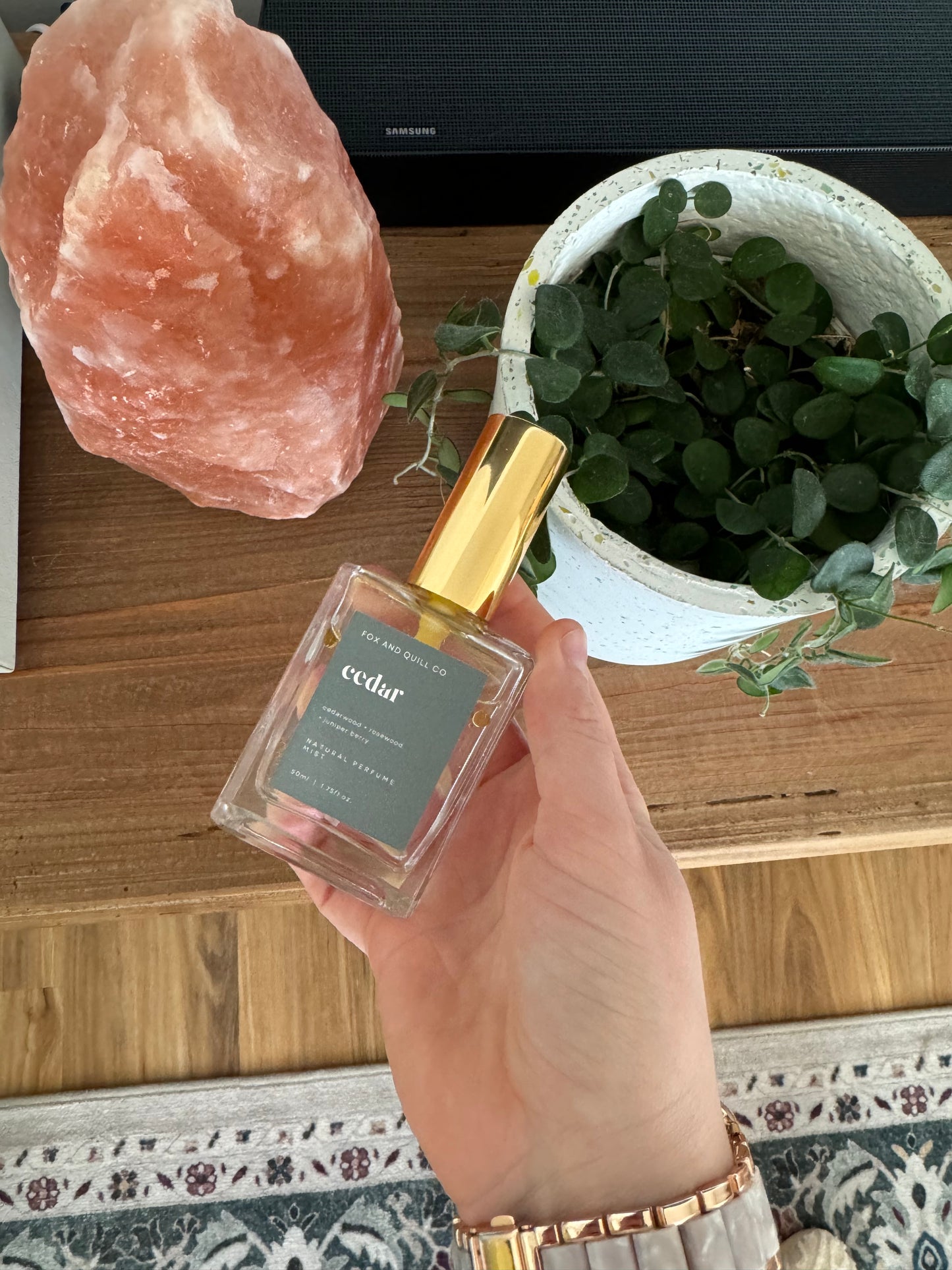 cedar perfume mist